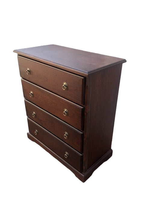 Kelly Chest of Drawers